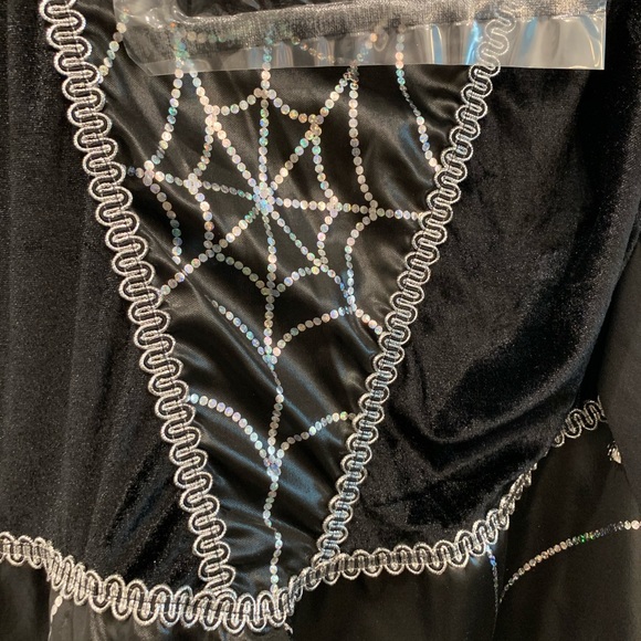 WOMAN VIXEN Halloween COSTUME - Picture 3 of 5